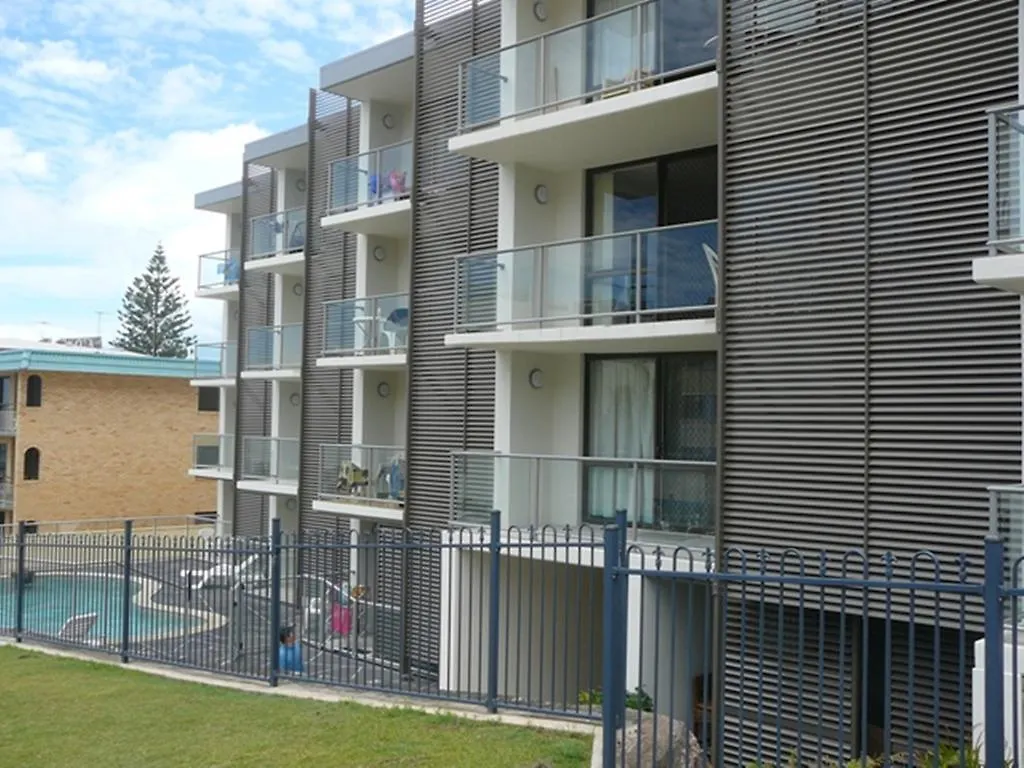 Aparthotel Merrima Court Holidays Caloundra