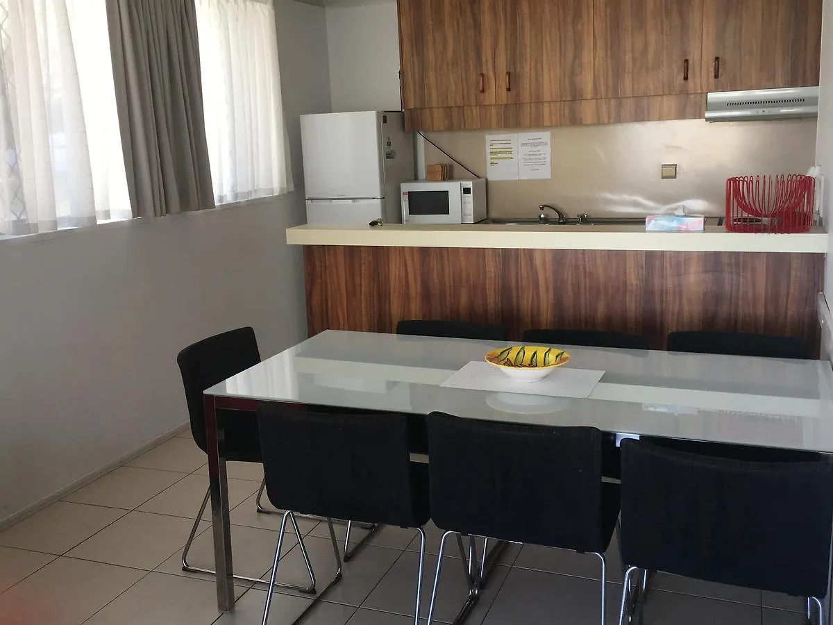 Merrima Court Holidays Caloundra Aparthotel