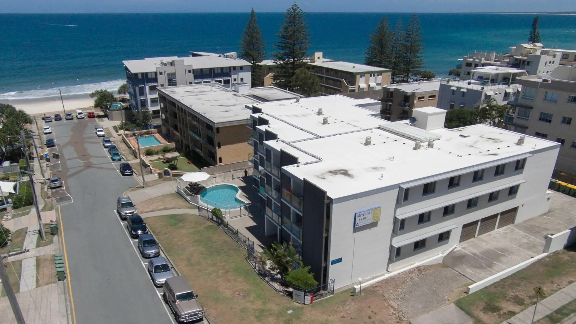 Merrima Court Holidays Caloundra