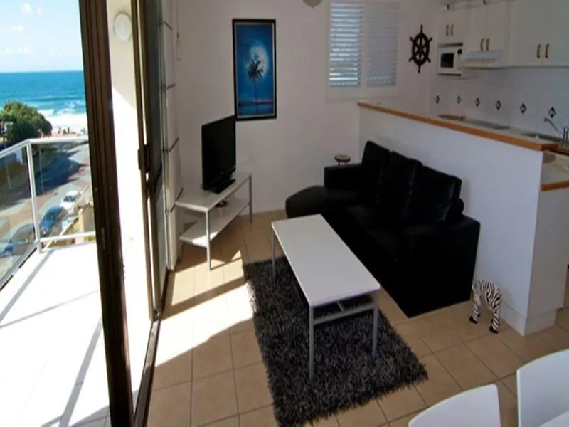 Aparthotel Merrima Court Holidays Caloundra